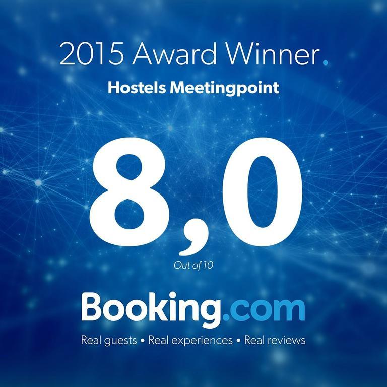 Hostels Meetingpoint Madrid Extérieur photo