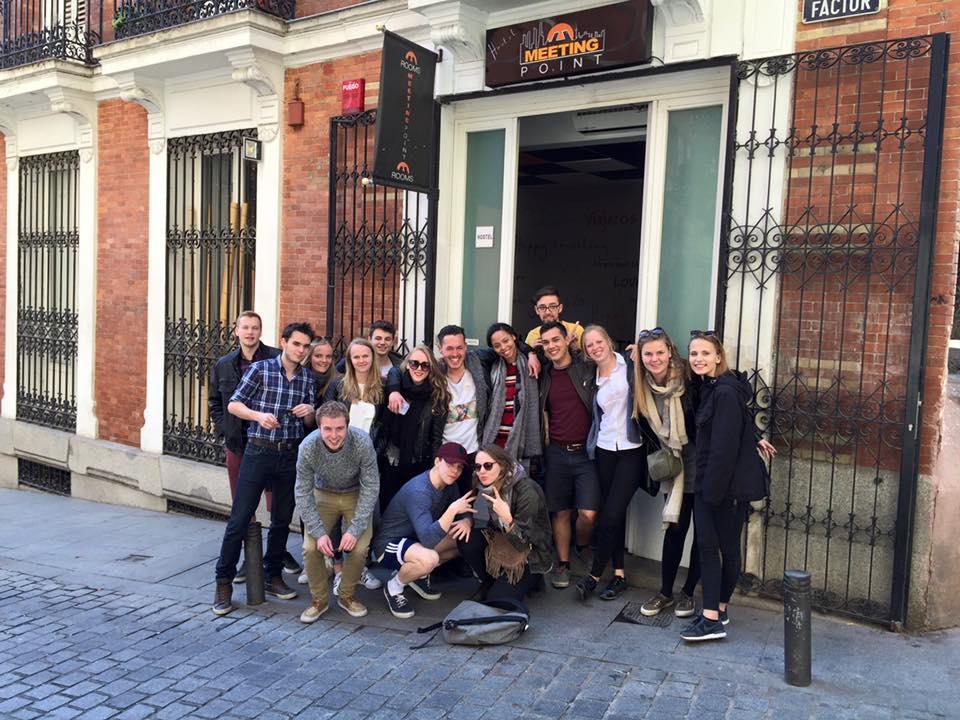 Hostels Meetingpoint Madrid Extérieur photo