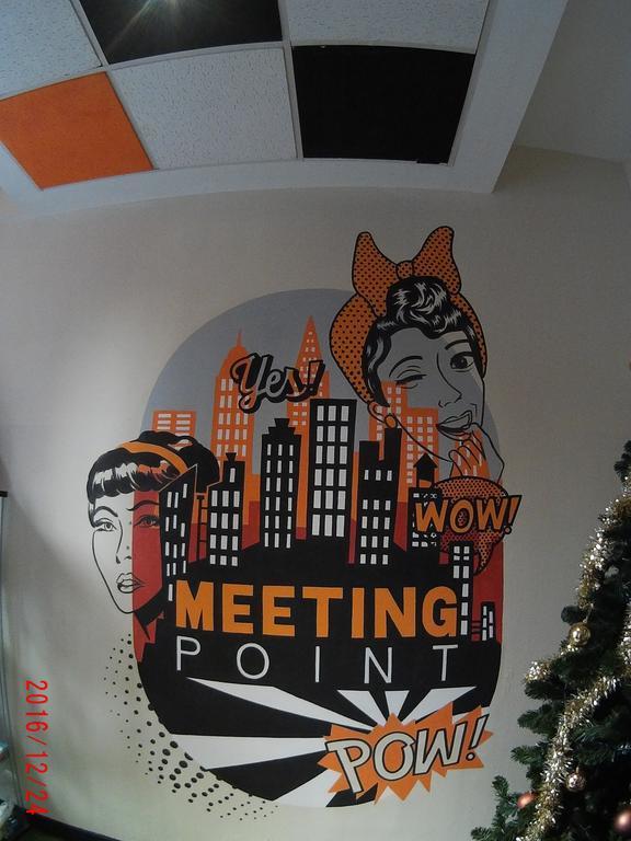Hostels Meetingpoint Madrid Extérieur photo