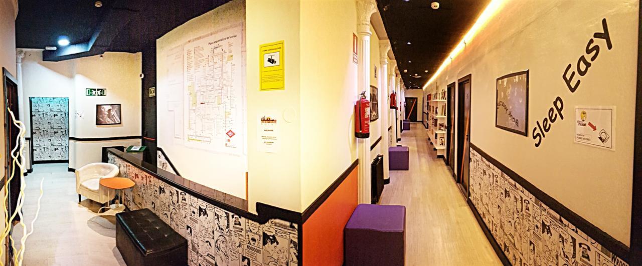 Hostels Meetingpoint Madrid Extérieur photo
