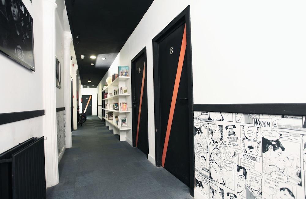 Hostels Meetingpoint Madrid Extérieur photo